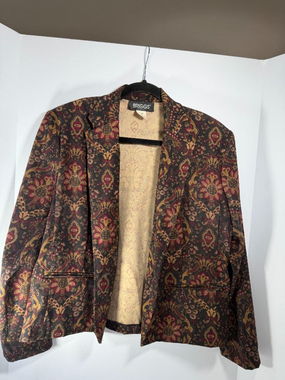 Briggs Petite Floral Tapestry Blazer